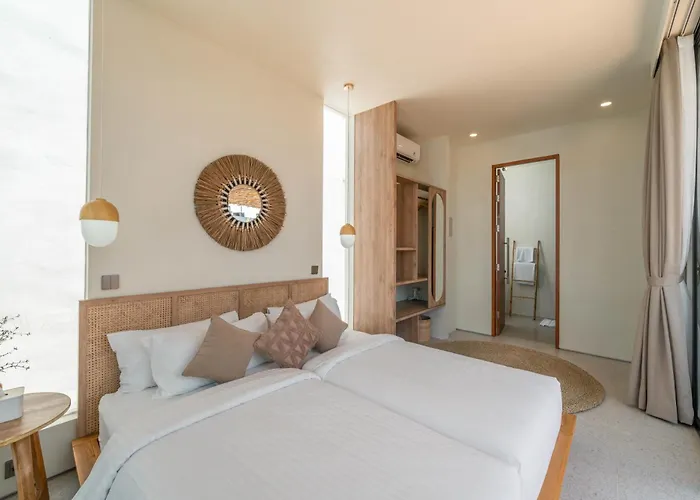 Villa First Alaya