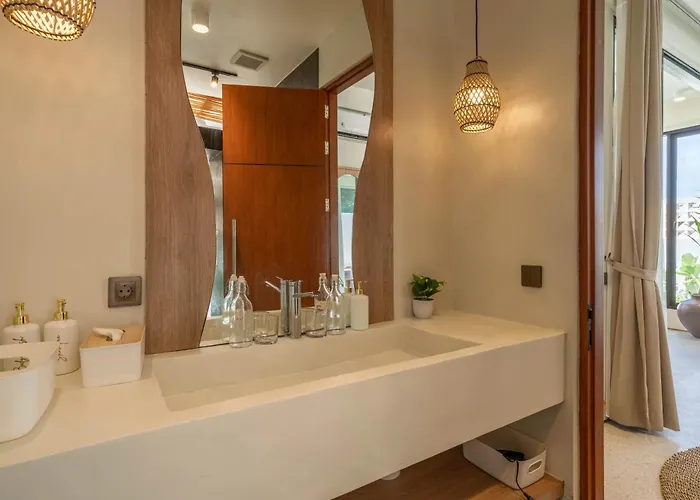 First Alaya Villa Canggu