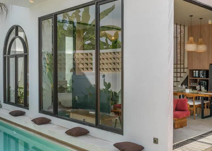 First Alaya Villa