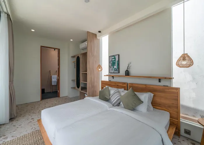 Villa First Alaya
