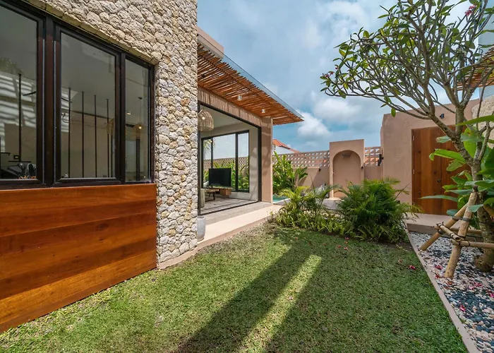 First Alaya Villa Canggu