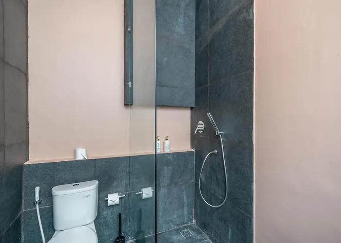 Villa First Alaya